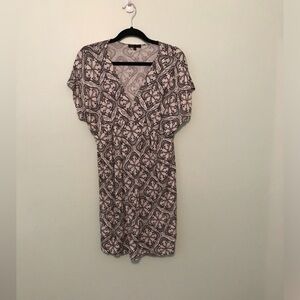Vfish Black and White Pattern Dress Size Small
